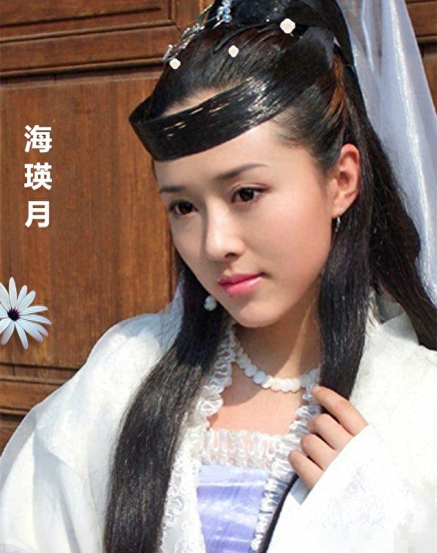 颜丹晨一款经典古装扮相，幸好没错过如此美丽的嫦娥