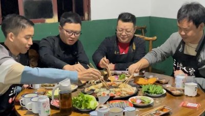 ​最有包容度的中国美食：水城烙锅