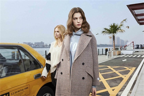 金羽杰--为消费者提供更加多样化的高端时尚服饰