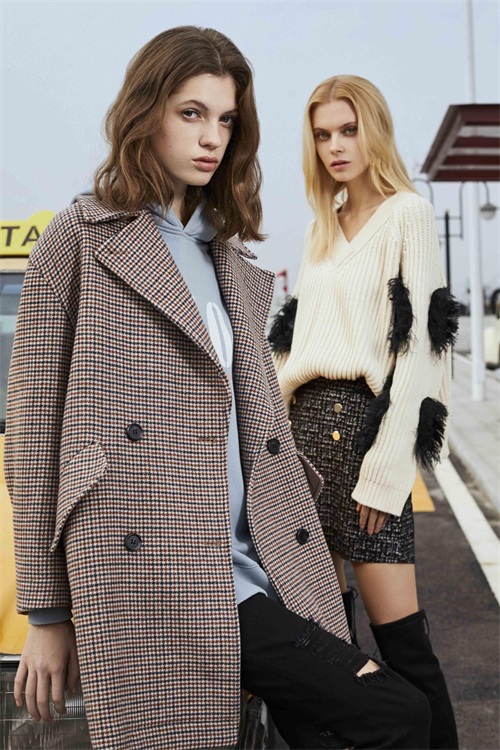 金羽杰--为消费者提供更加多样化的高端时尚服饰