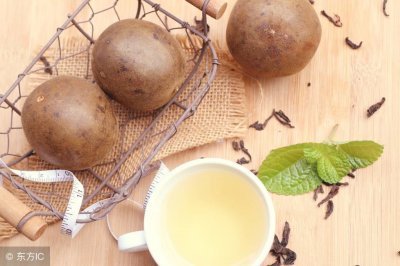 ​超简单实用的罗汉果茶汤攻略，清肺润喉解秋燥！为家人学学