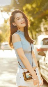 ​【高清无水印】32张李沁绝美手机壁纸合集